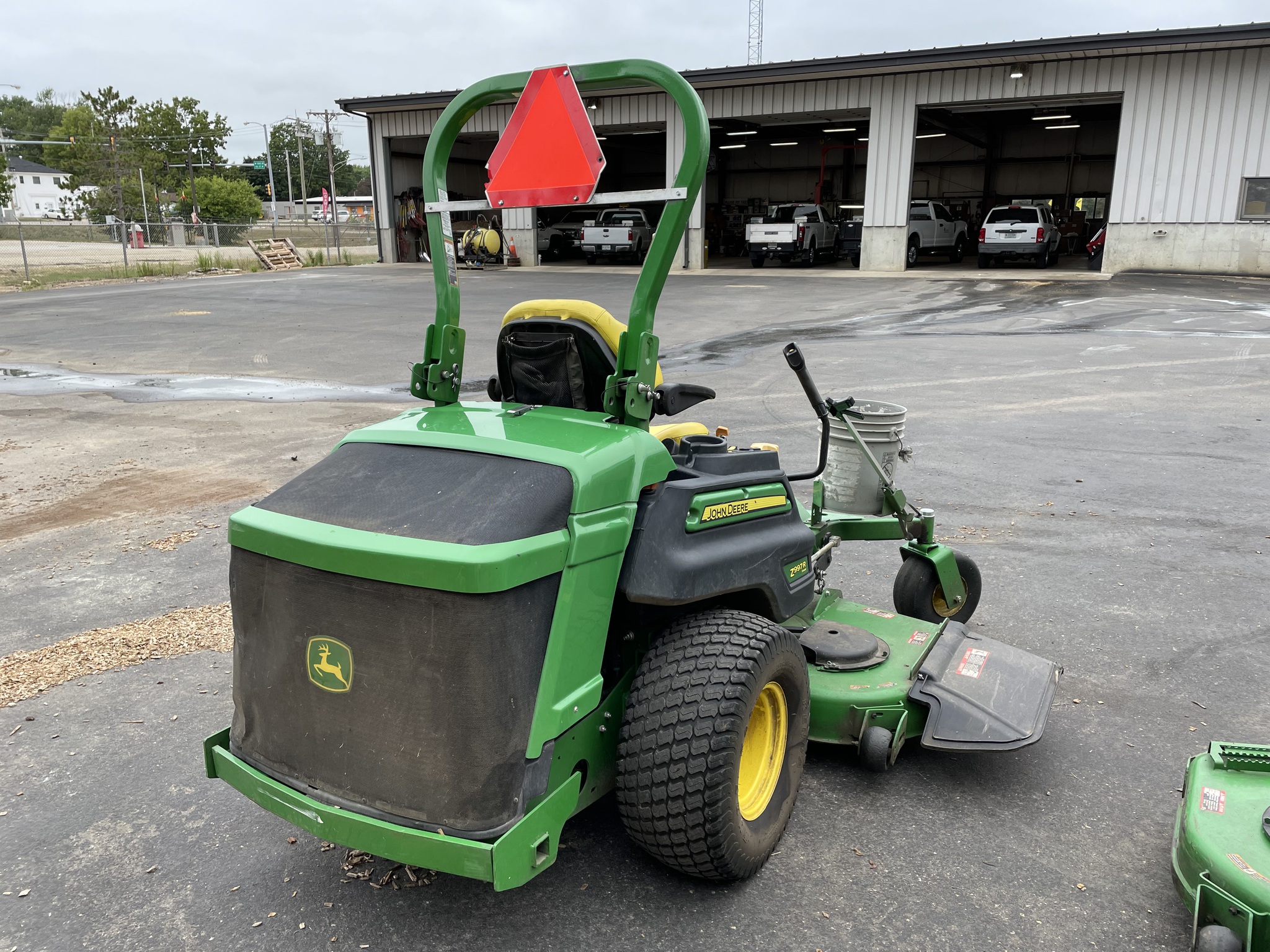  2019 John Deere Z997R at Heritage Tractor in Mendota, IL