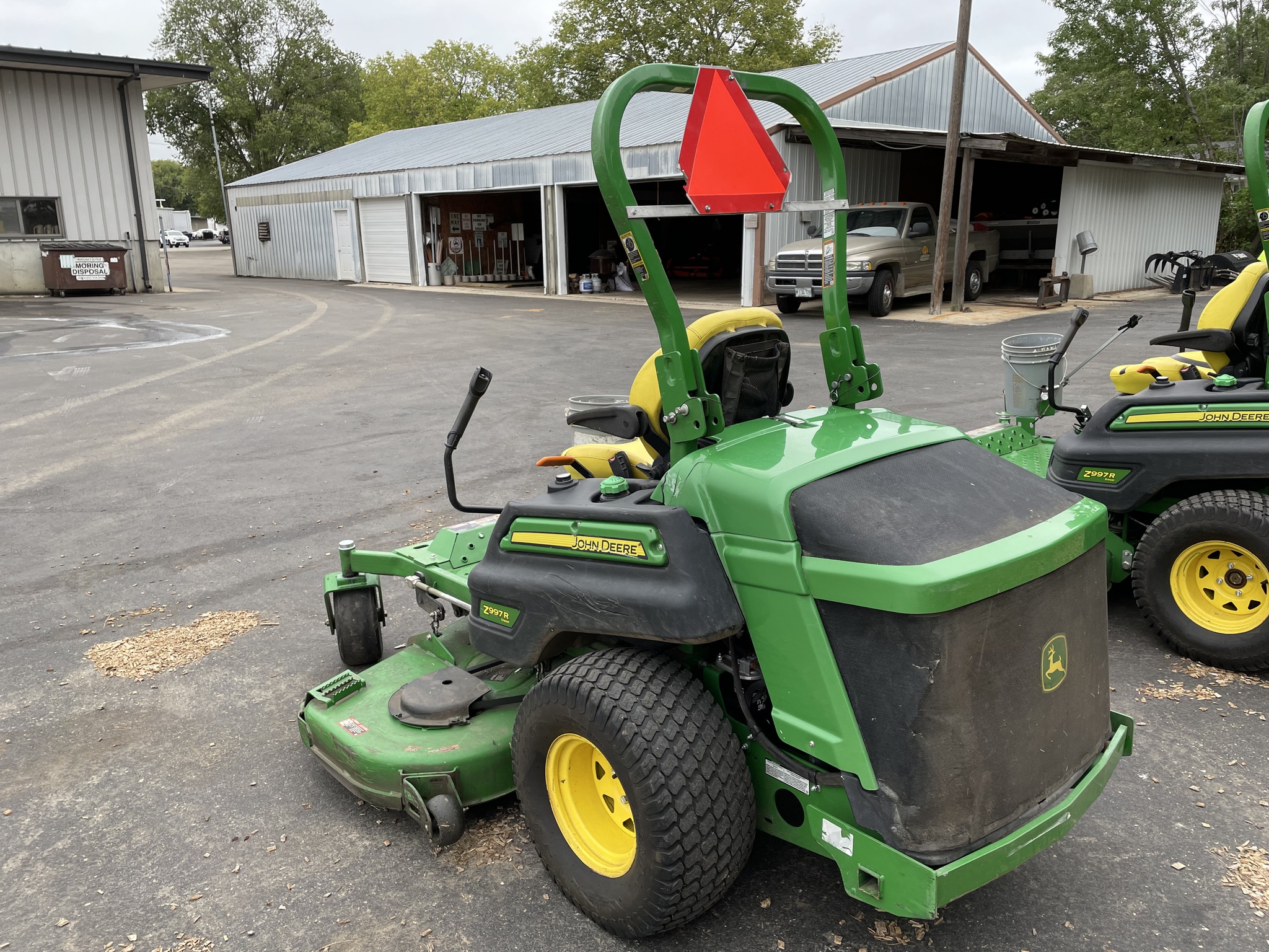  2019 John Deere Z997R at Heritage Tractor in Mendota, IL
