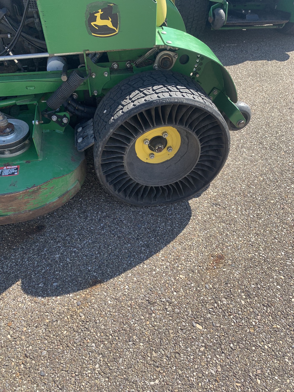 2018 John Deere 652R Image 5