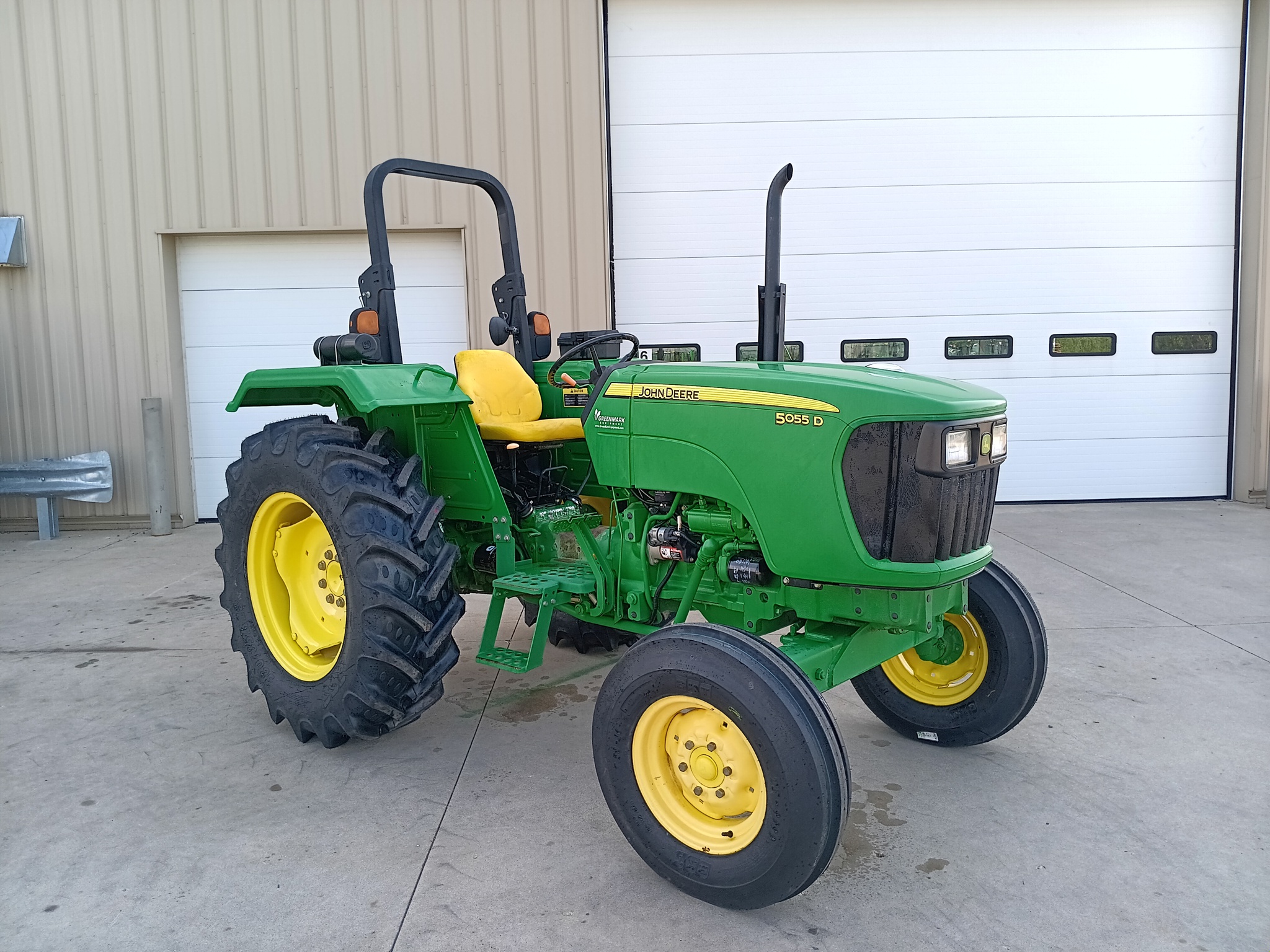2014 John Deere 5055D Image 1