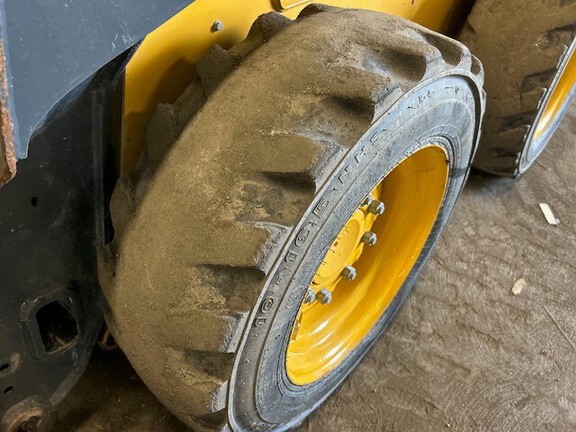 2024 John Deere 318G