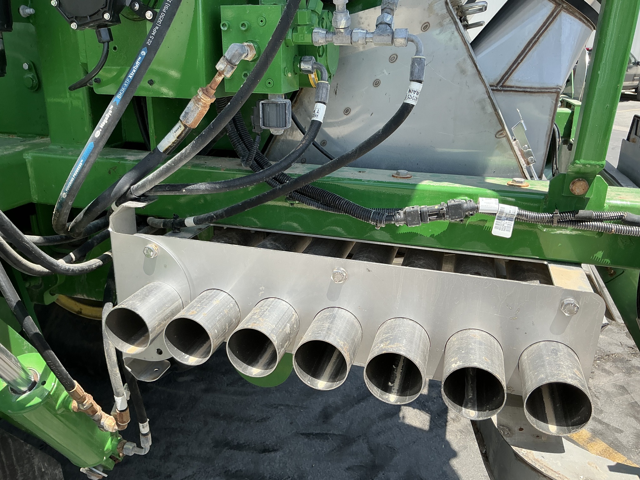 2022 John Deere 800R Image 15