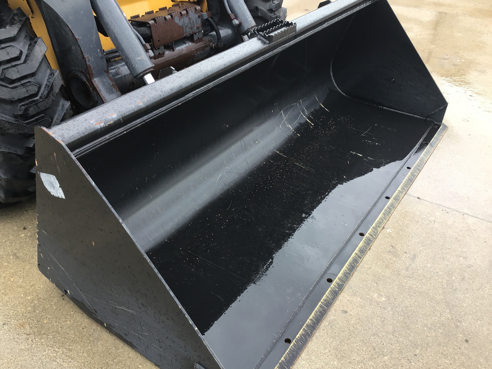 Used 2019 John Deere 330G Skid Steer Loaders at Koenig Equipment in Richmond, IN - PhotoXL19