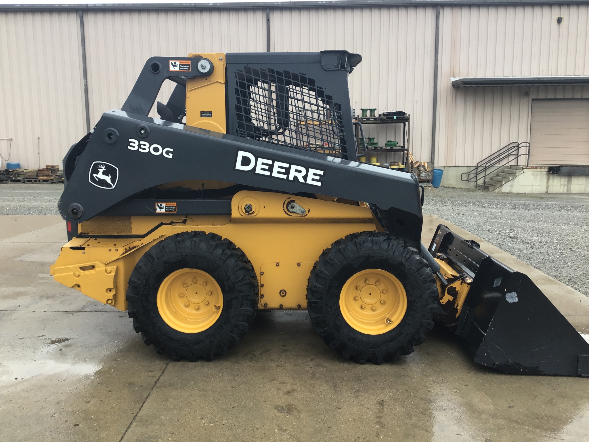 Used 2019 John Deere 330G Skid Steer Loaders at Koenig Equipment in Richmond, IN - PhotoXL24