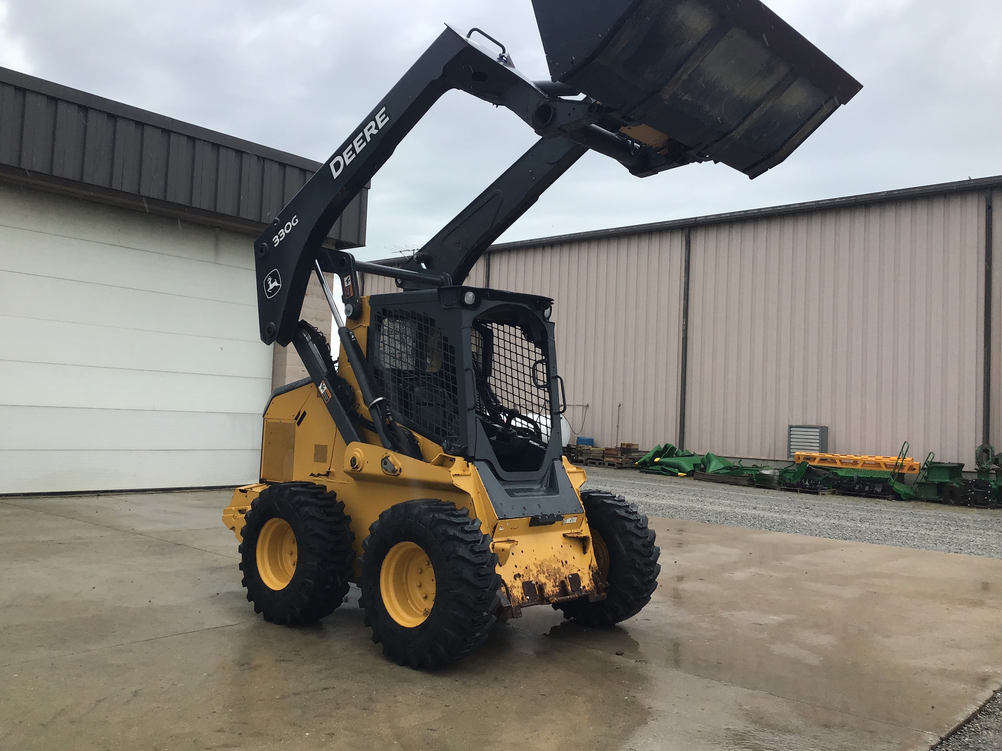 Used 2019 John Deere 330G Skid Steer Loaders at Koenig Equipment in Richmond, IN - PhotoXL32