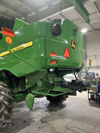 2018 John Deere S780 thumbnail 3
