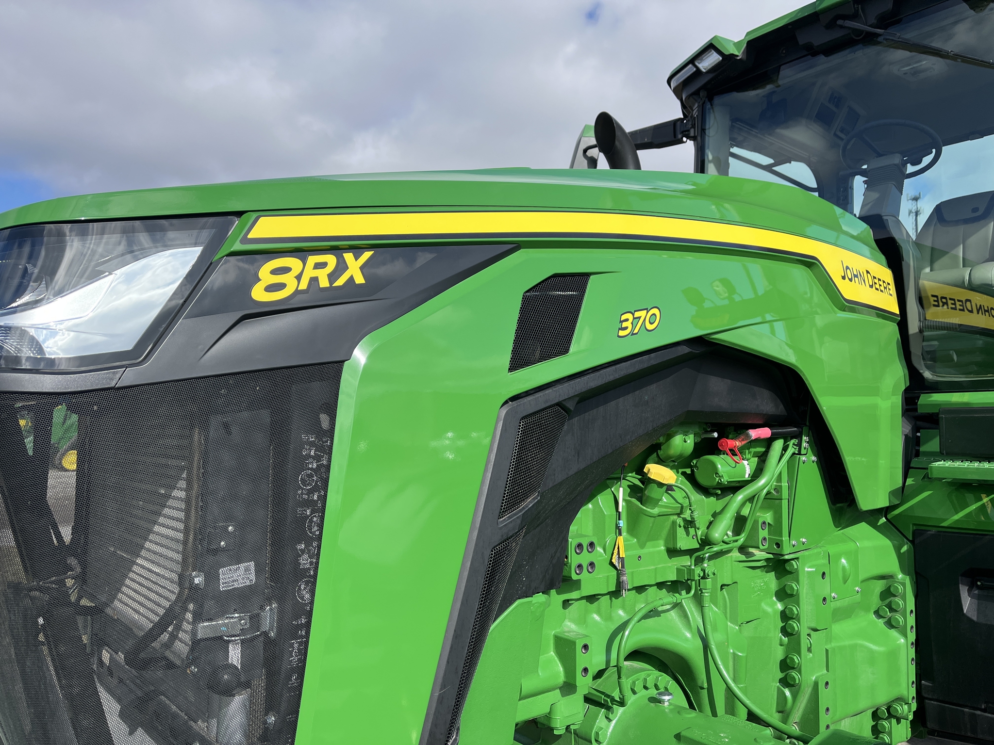 Used 2023 John Deere 8RX 370 Track Tractors at Koenig Equipment in Greenville, OH - PhotoXL11