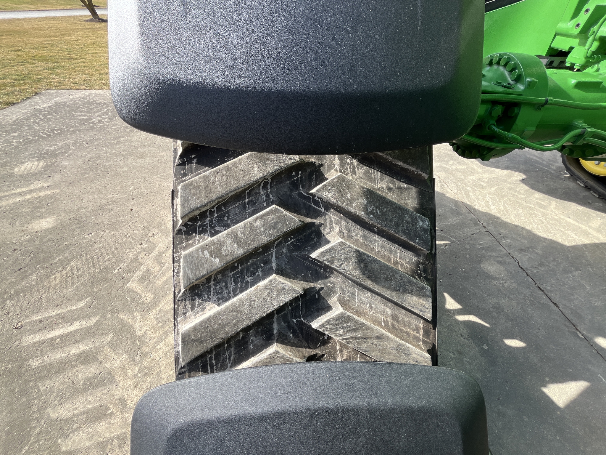 Used 2023 John Deere 8RX 370 Track Tractors at Koenig Equipment in Greenville, OH - PhotoXL34