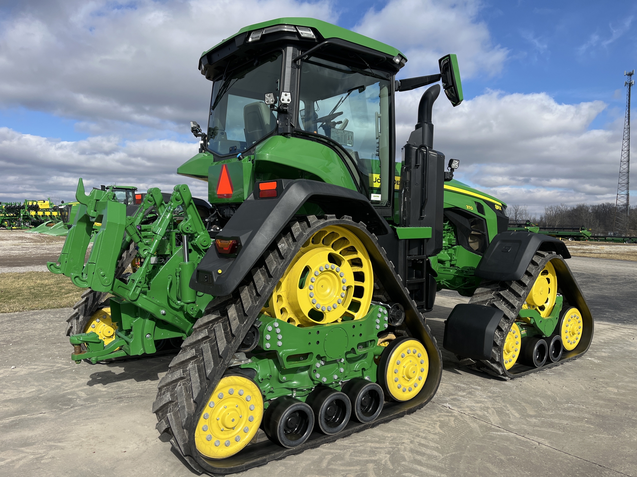 Used 2023 John Deere 8RX 370 Track Tractors at Koenig Equipment in Greenville, OH - PhotoXL4