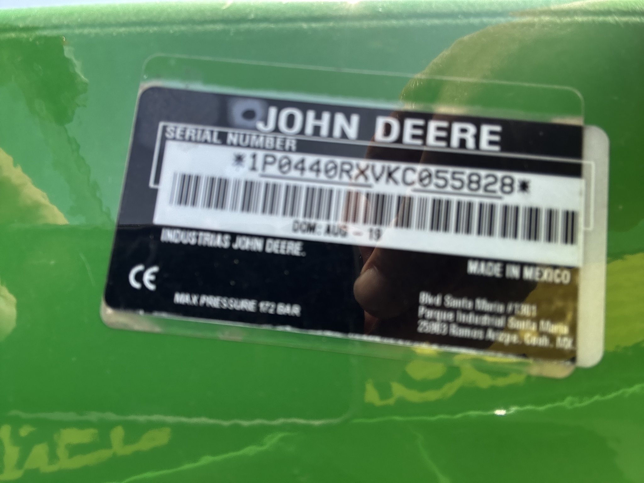 2023 John Deere 4066R Image 10