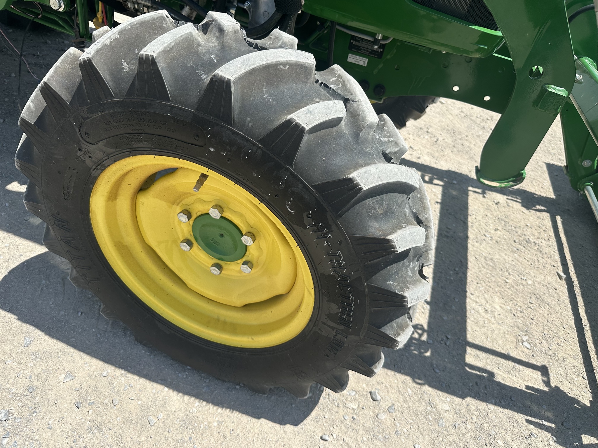 2023 John Deere 4066R Image 16