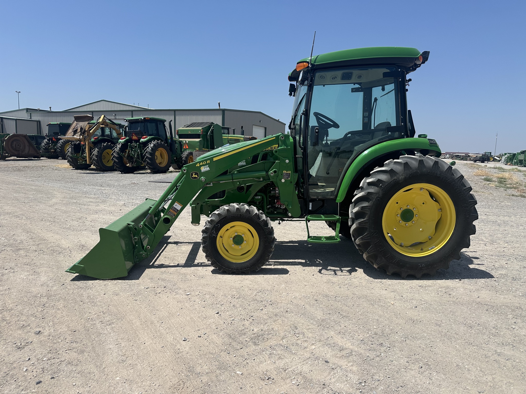 2023 John Deere 4066R Image 2