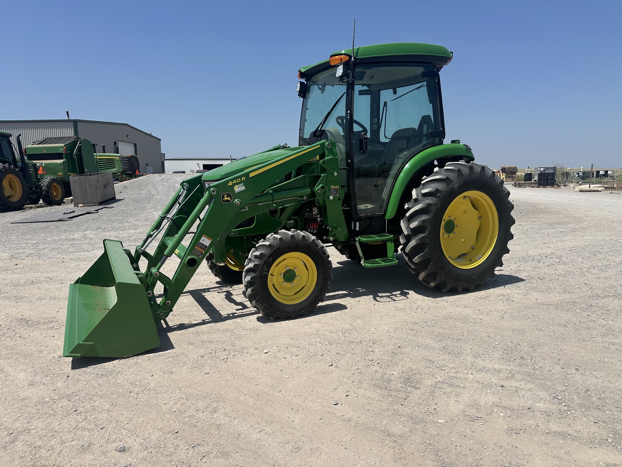 2023 John Deere 4066R Image 1