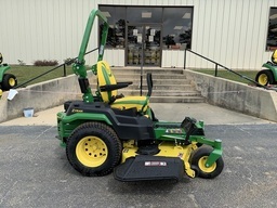 2025 John Deere Z545R 60 Image 3