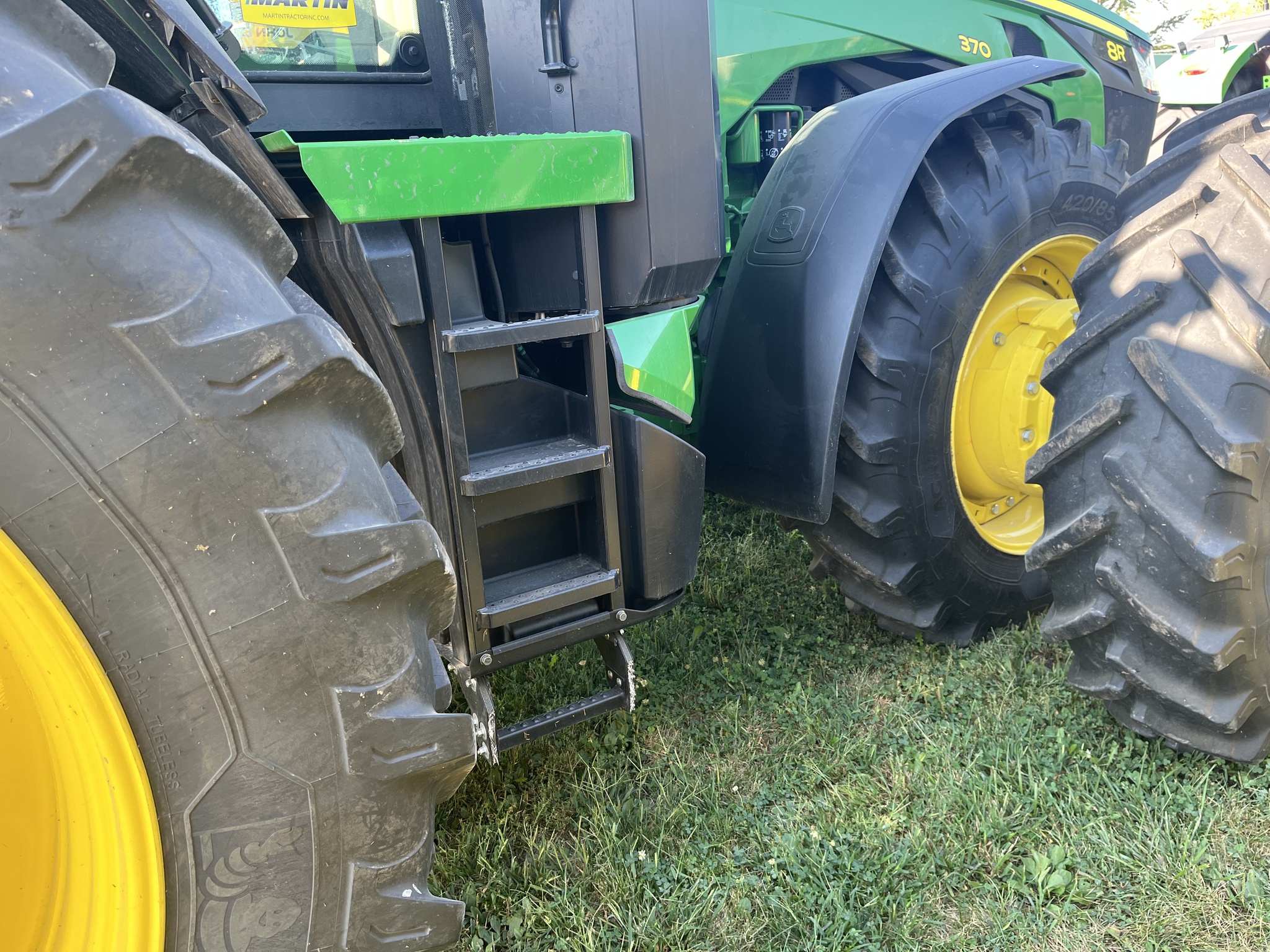  2024 John Deere 8R 370 at Heritage Tractor in Monmouth, IL