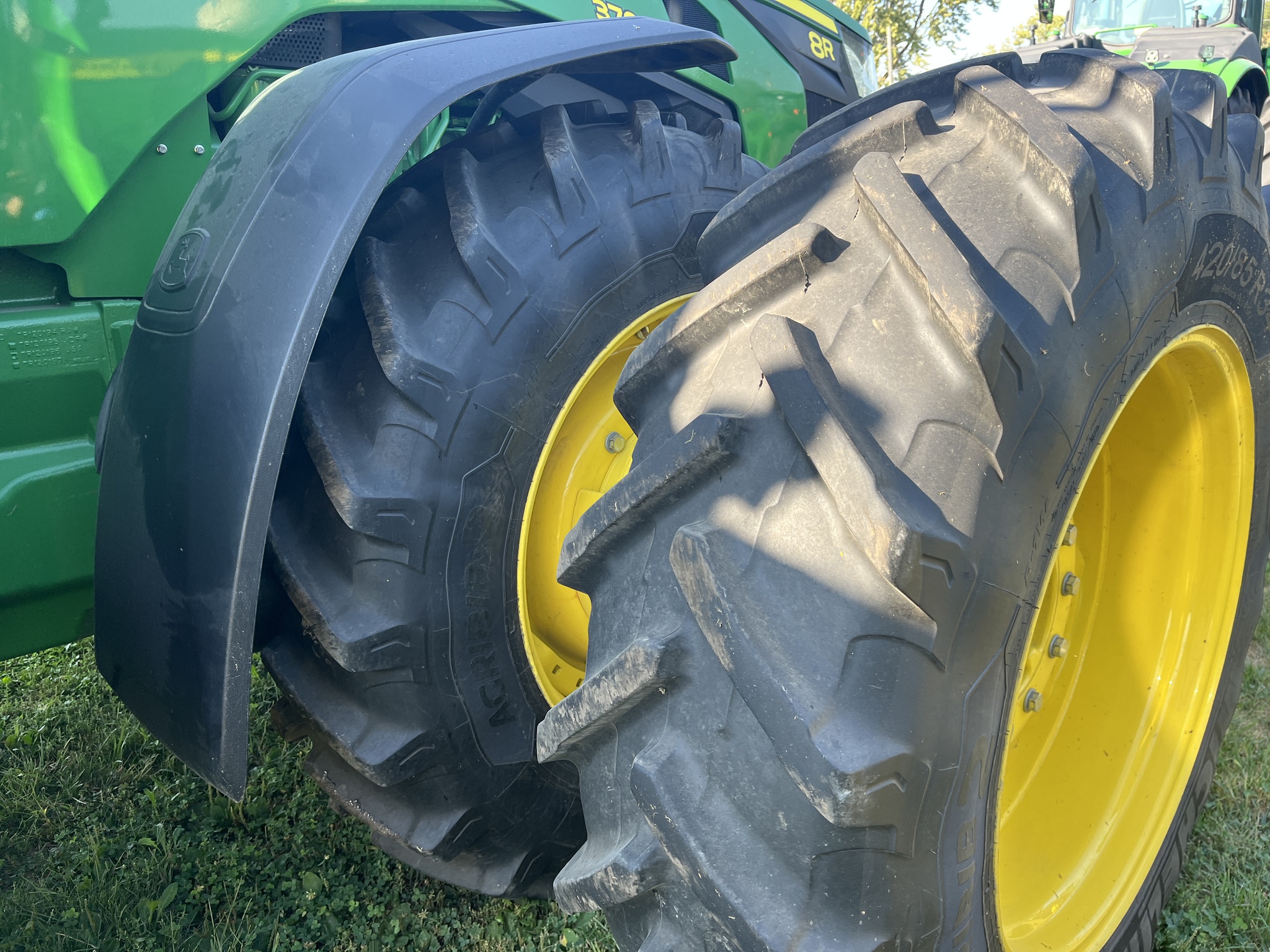  2024 John Deere 8R 370 at Heritage Tractor in Monmouth, IL