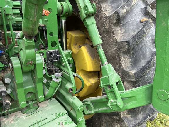 2023 John Deere 8R 370-28