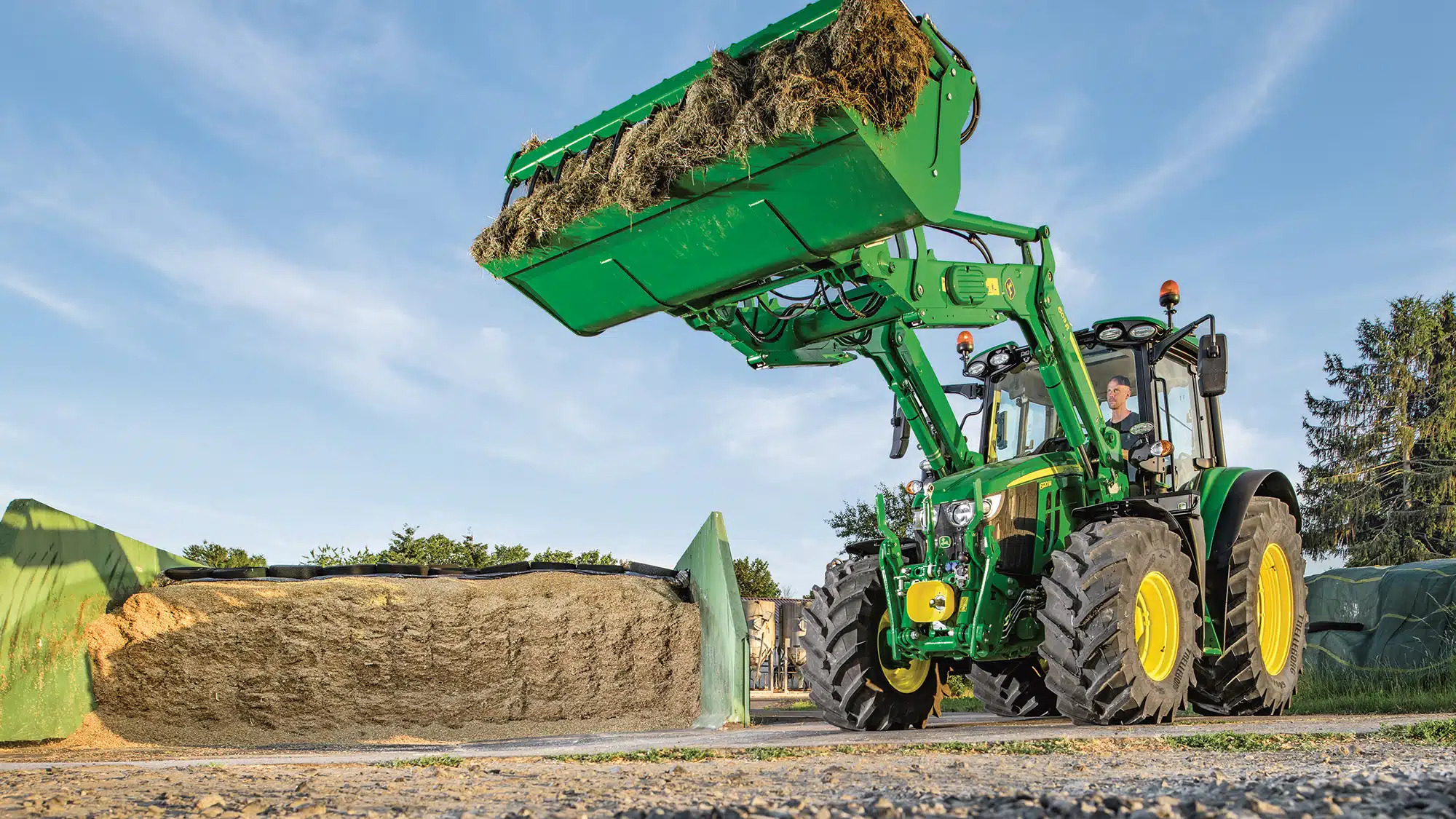 2024 John Deere 6120M Image 4
