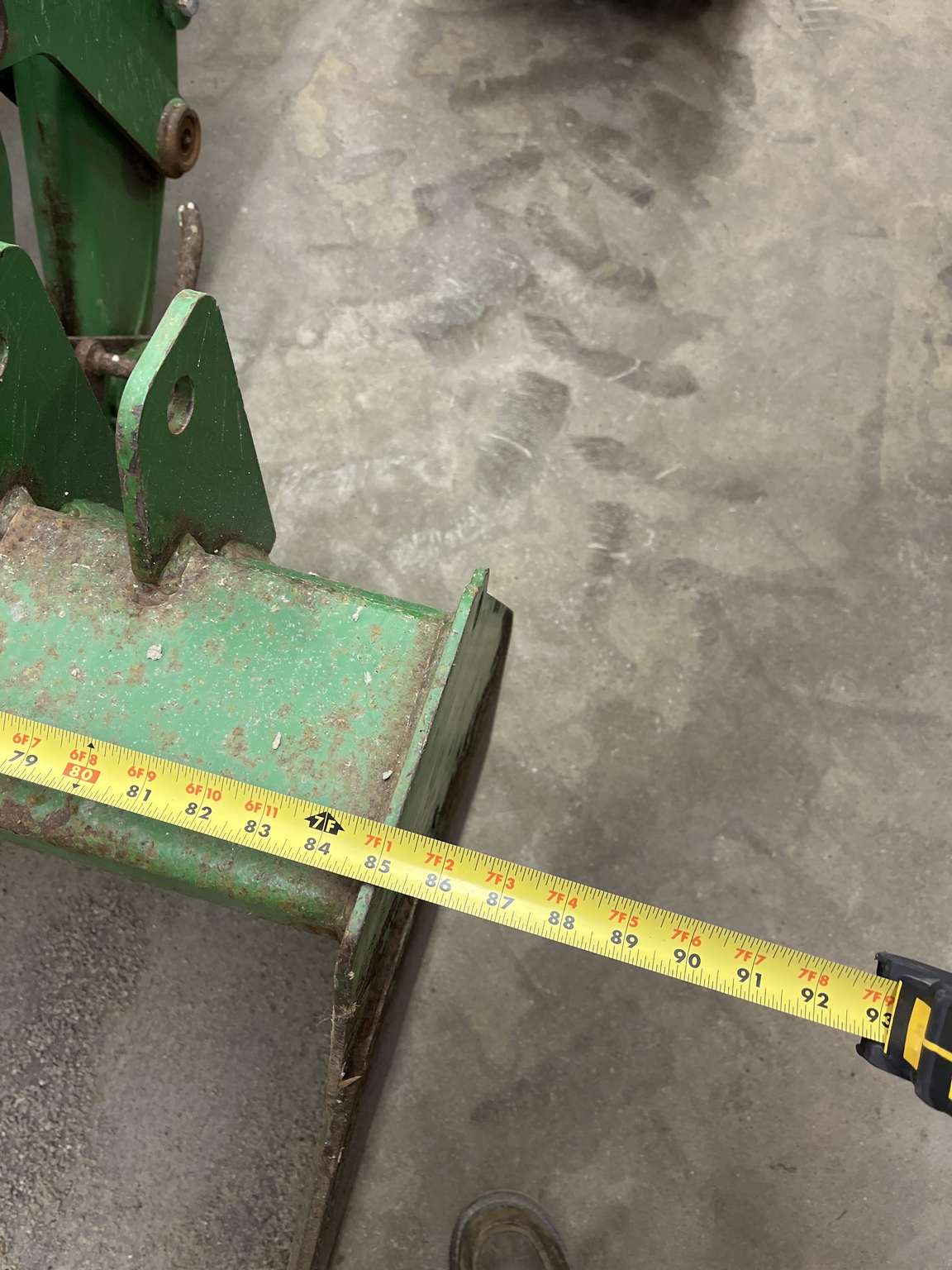 Used 2013 John Deere 6115R Utility Tractors at Koenig Equipment in Urbana, OH - PhotoXL13