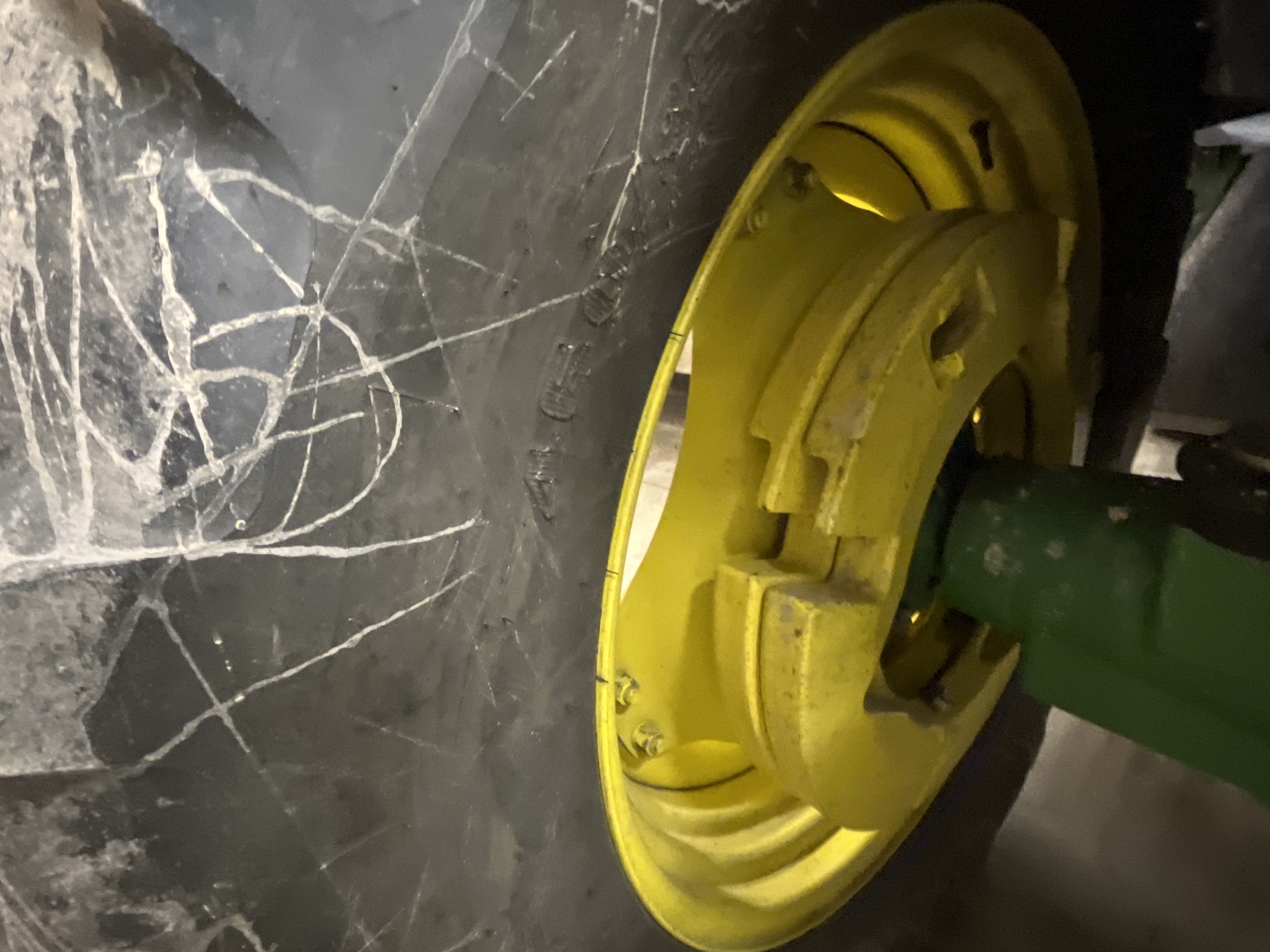 Used 2013 John Deere 6115R Utility Tractors at Koenig Equipment in Urbana, OH - PhotoXL7