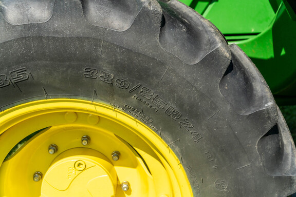 Used 2013 John Deere 6115R Utility Tractors at Koenig Equipment in Anna, OH - Photo10