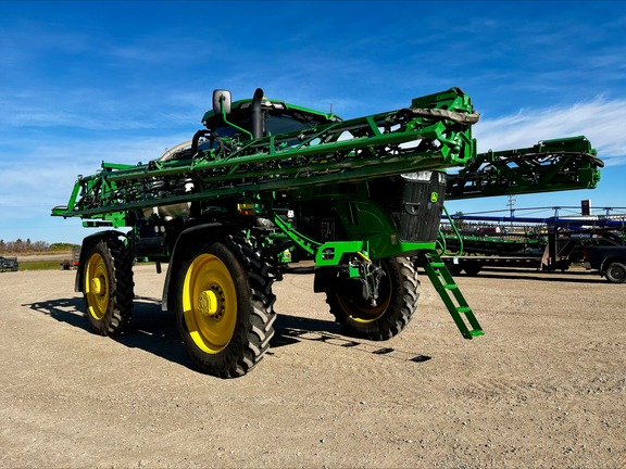 2024 John Deere 616R