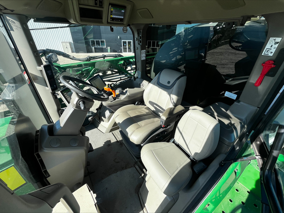2024 John Deere 616R