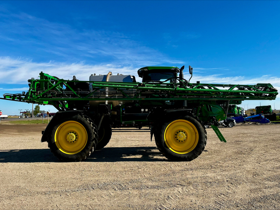 2024 John Deere 616R