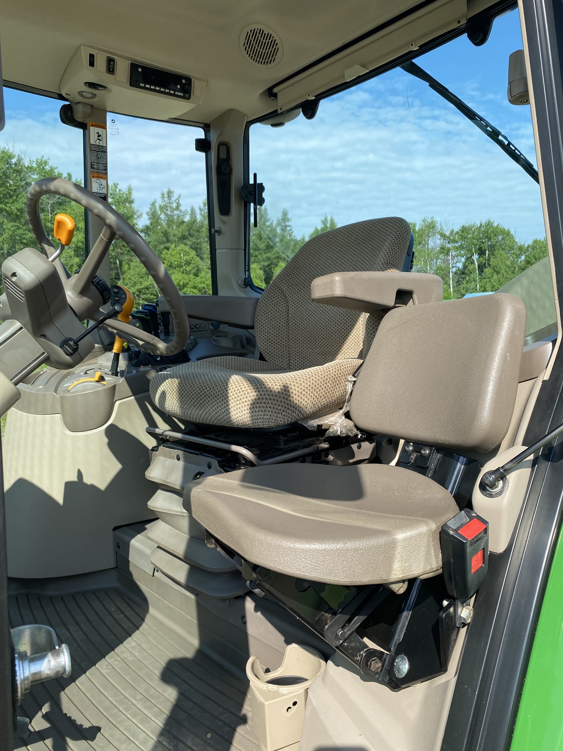 2024 John Deere 6155M Image 17