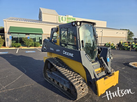 Photo of 2023 John Deere 325G