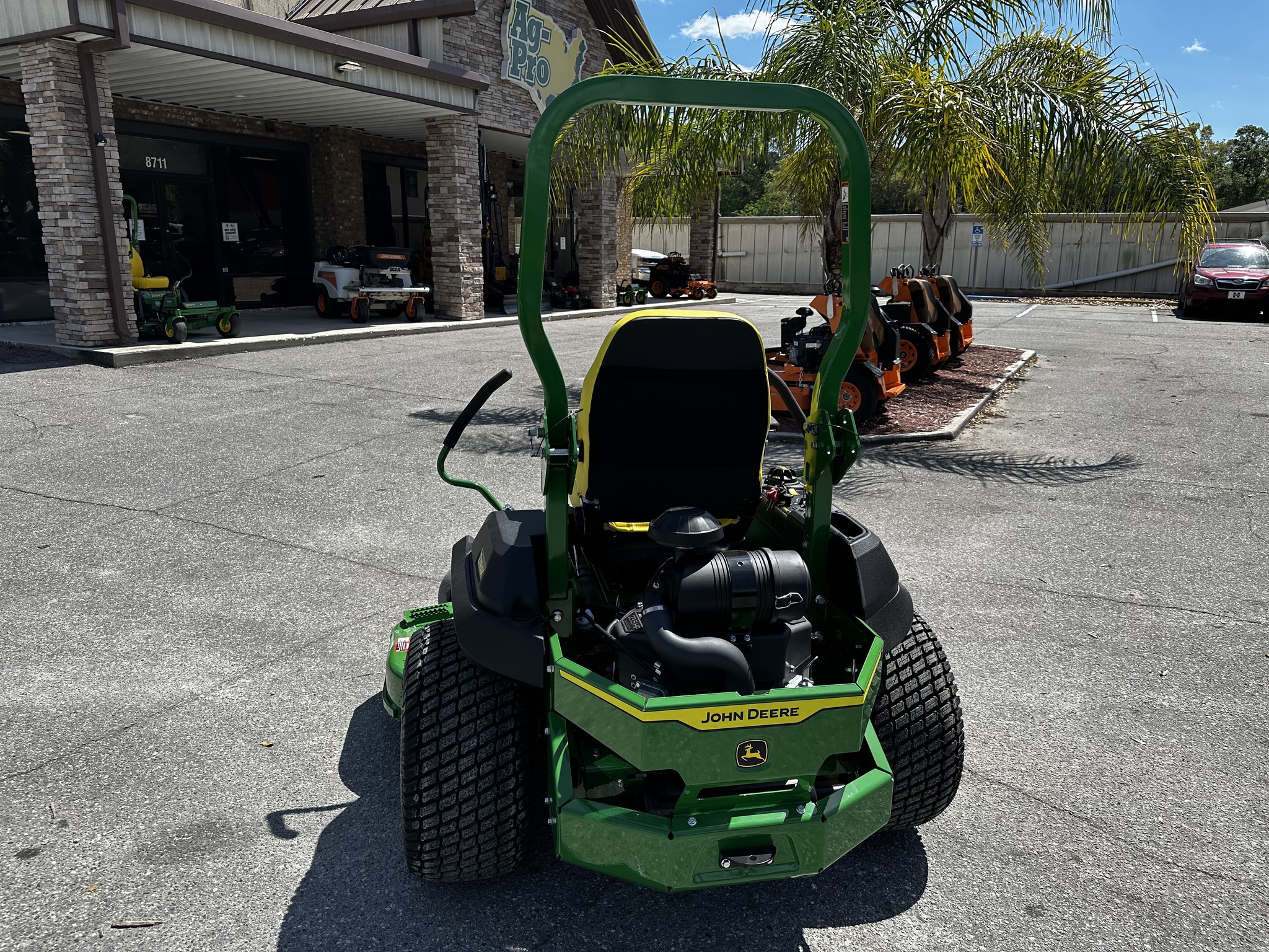 2025 John Deere Z740R Image 5