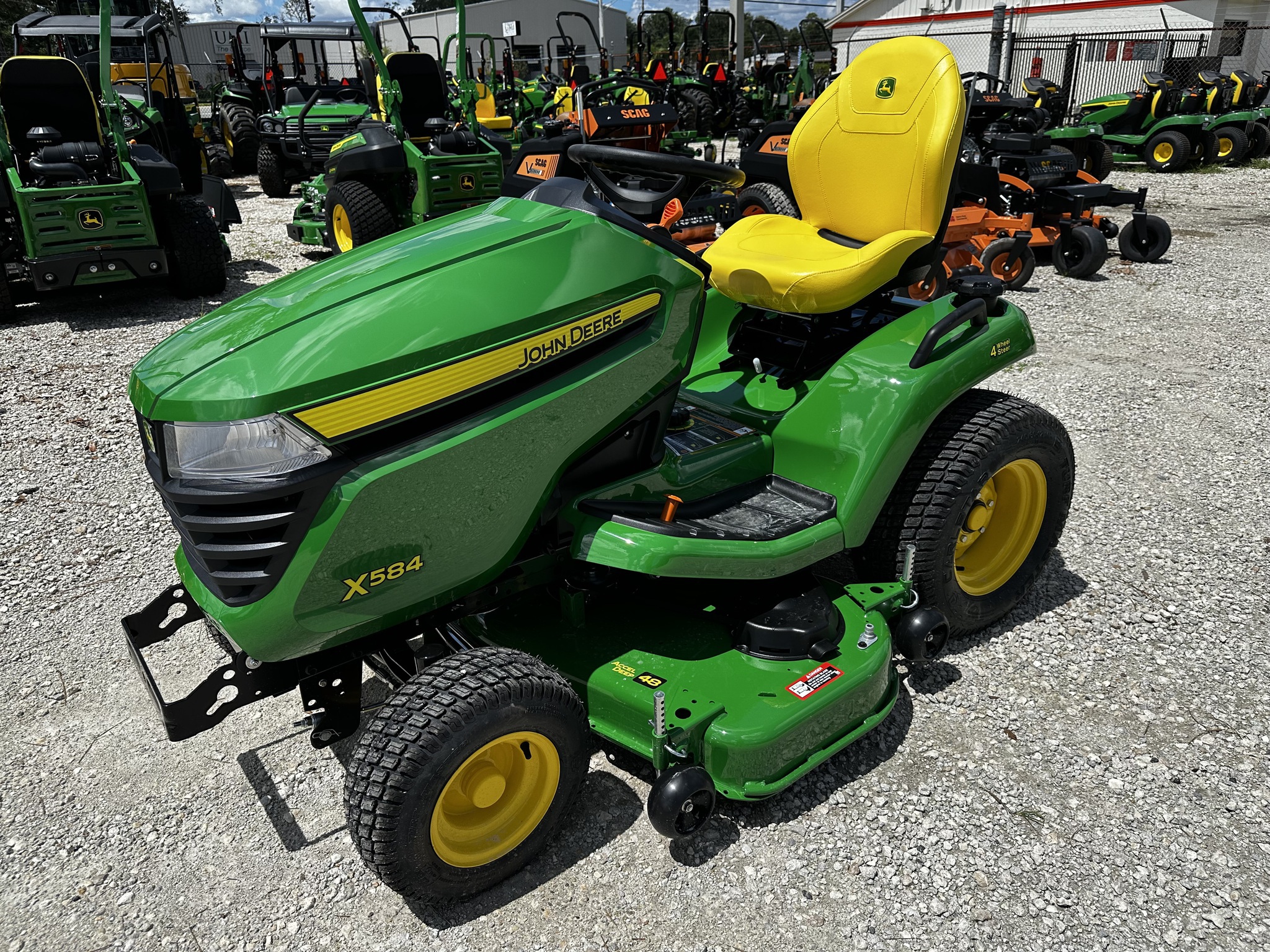 2025 John Deere X384 Image 1