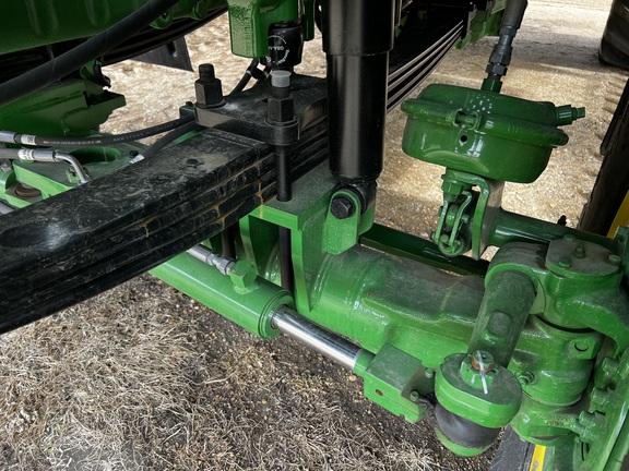 2024 John Deere 800R - Photo9