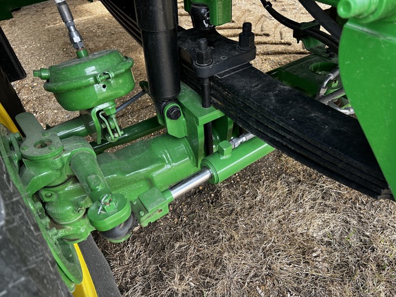 2024 John Deere 800R - Photo11