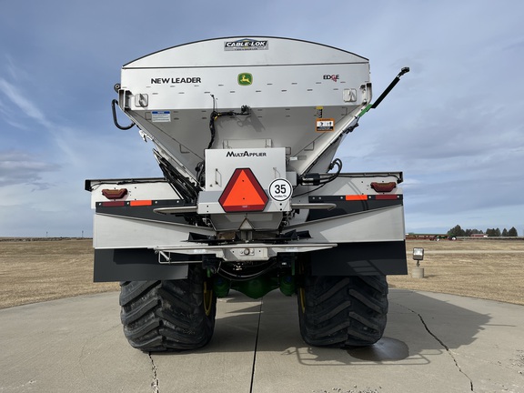 2024 John Deere 800R - Photo6