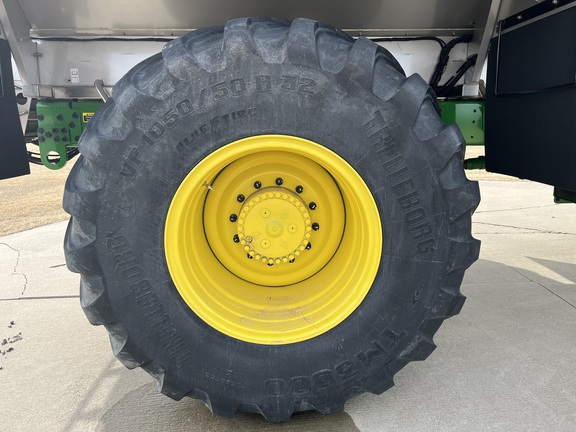 2024 John Deere 800R - Photo16