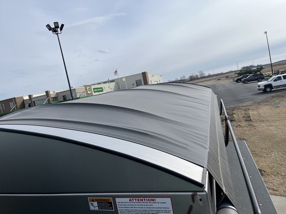 2024 John Deere 800R - Photo30