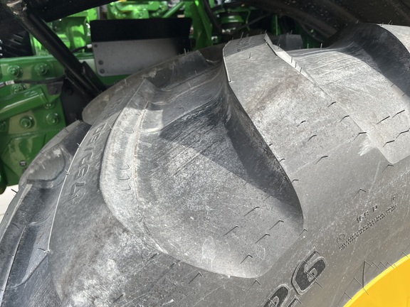 2024 John Deere 800R - Photo12