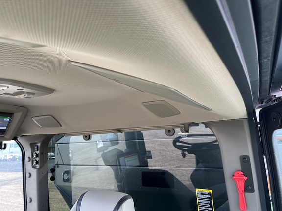 2024 John Deere 800R - Photo34