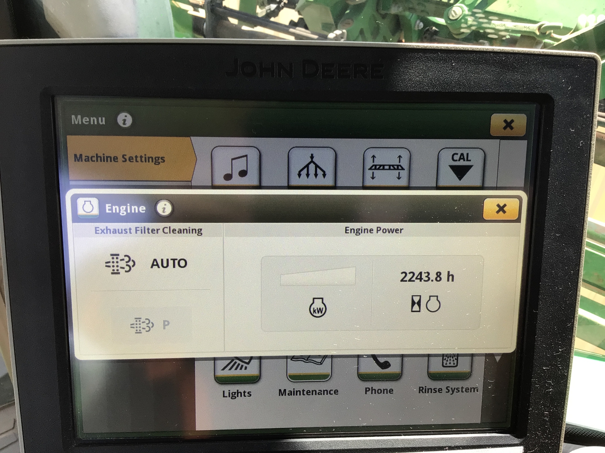 2018 John Deere R4038 Image 32