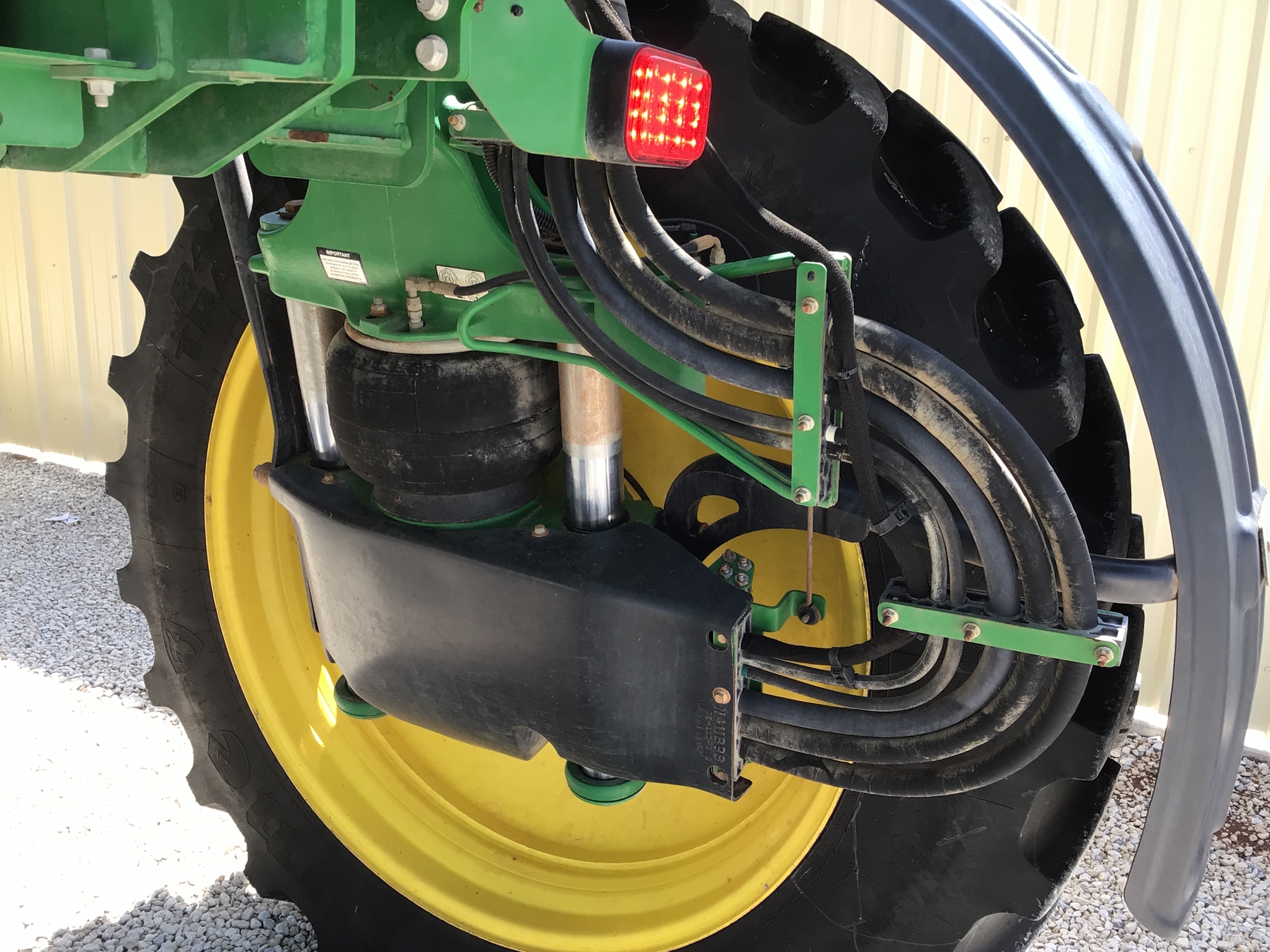 2018 John Deere R4038 Image 46