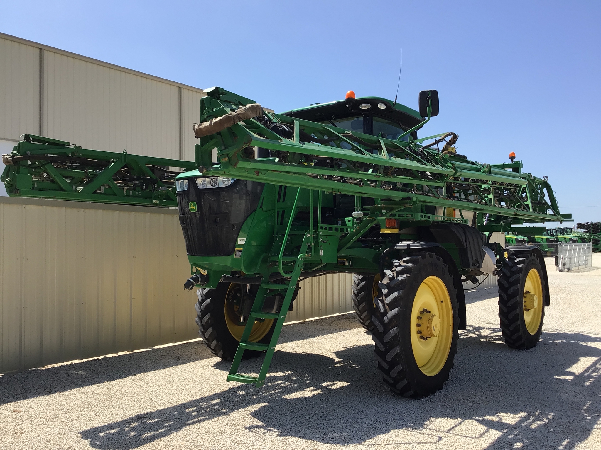 2018 John Deere R4038 Image 2