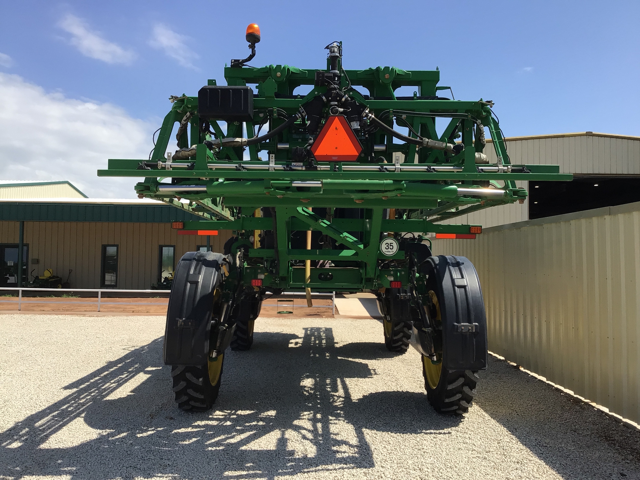 2018 John Deere R4038 Image 9