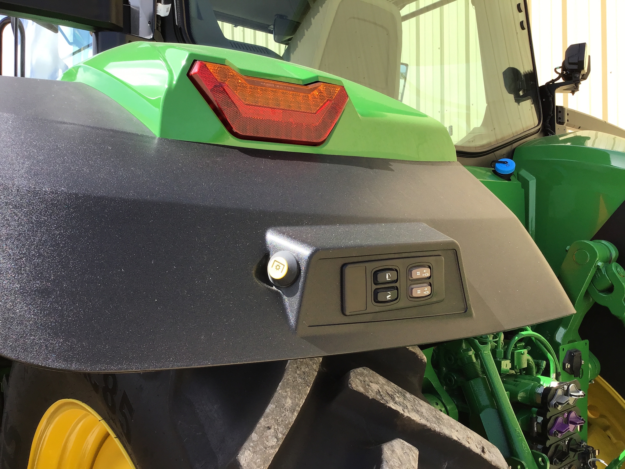 2024 John Deere 8R 370 Image 30