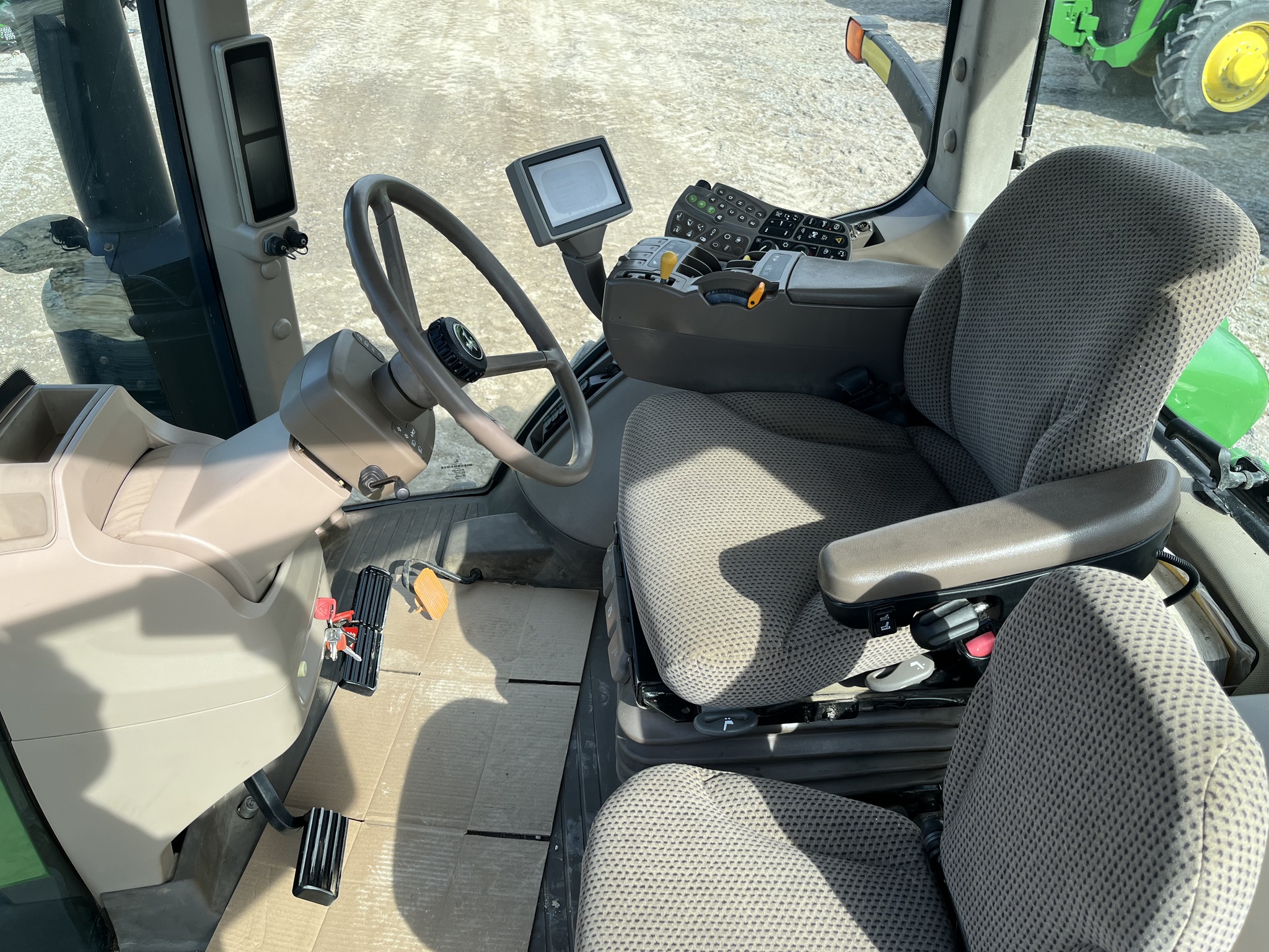 2012 John Deere 8285R Row Crop Tractors