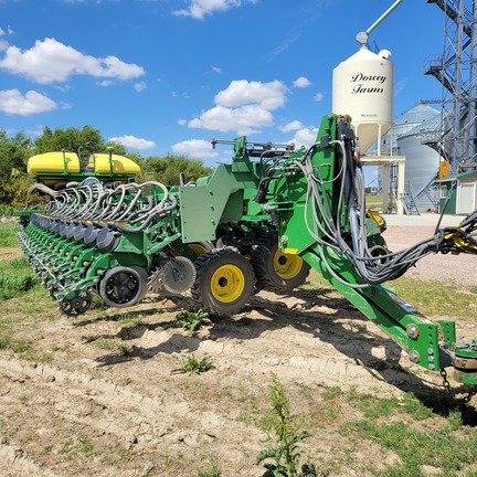 2021 John Deere DB90 (3rd thumbnail)