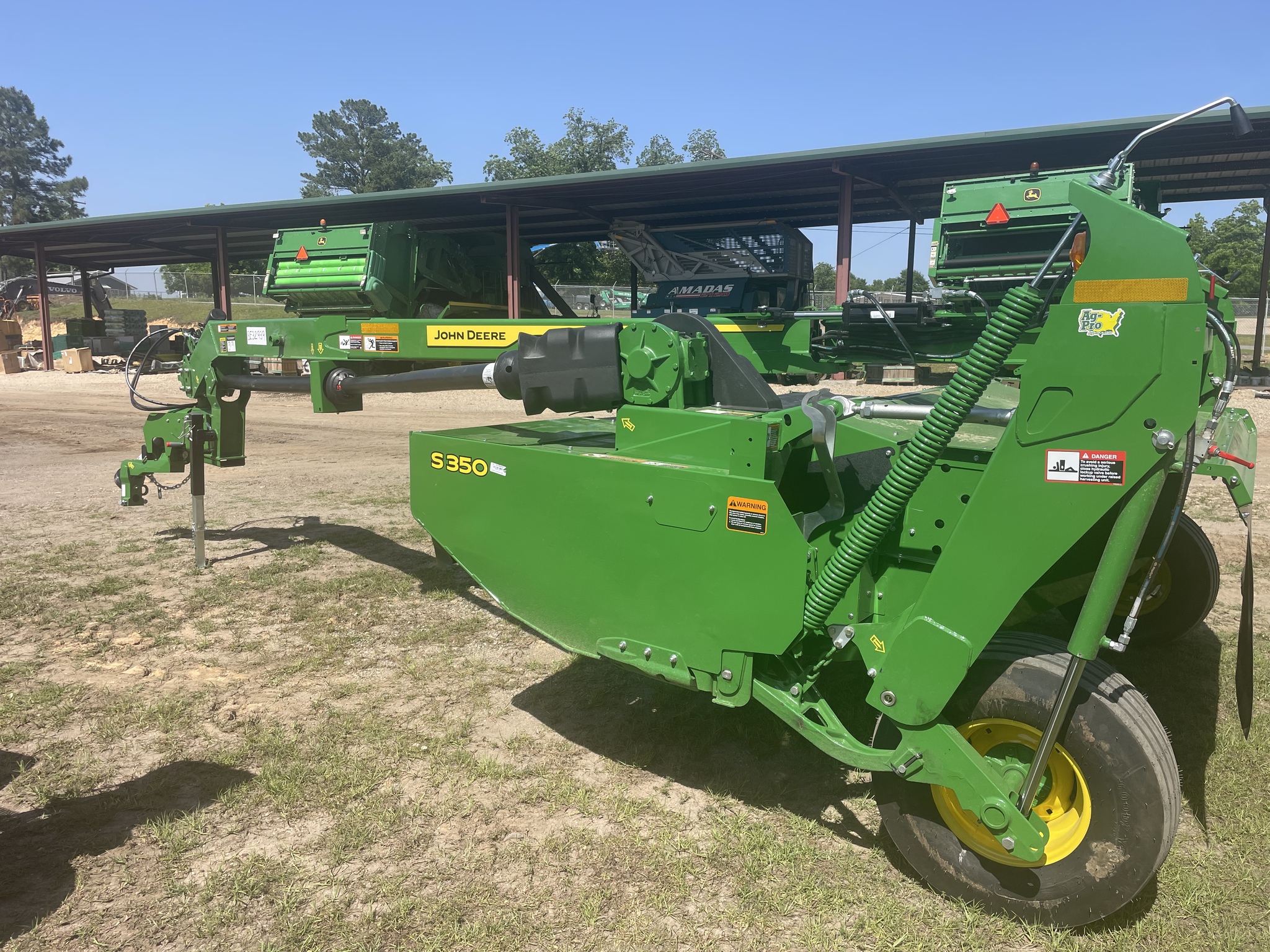 2025 John Deere S350 Image 2