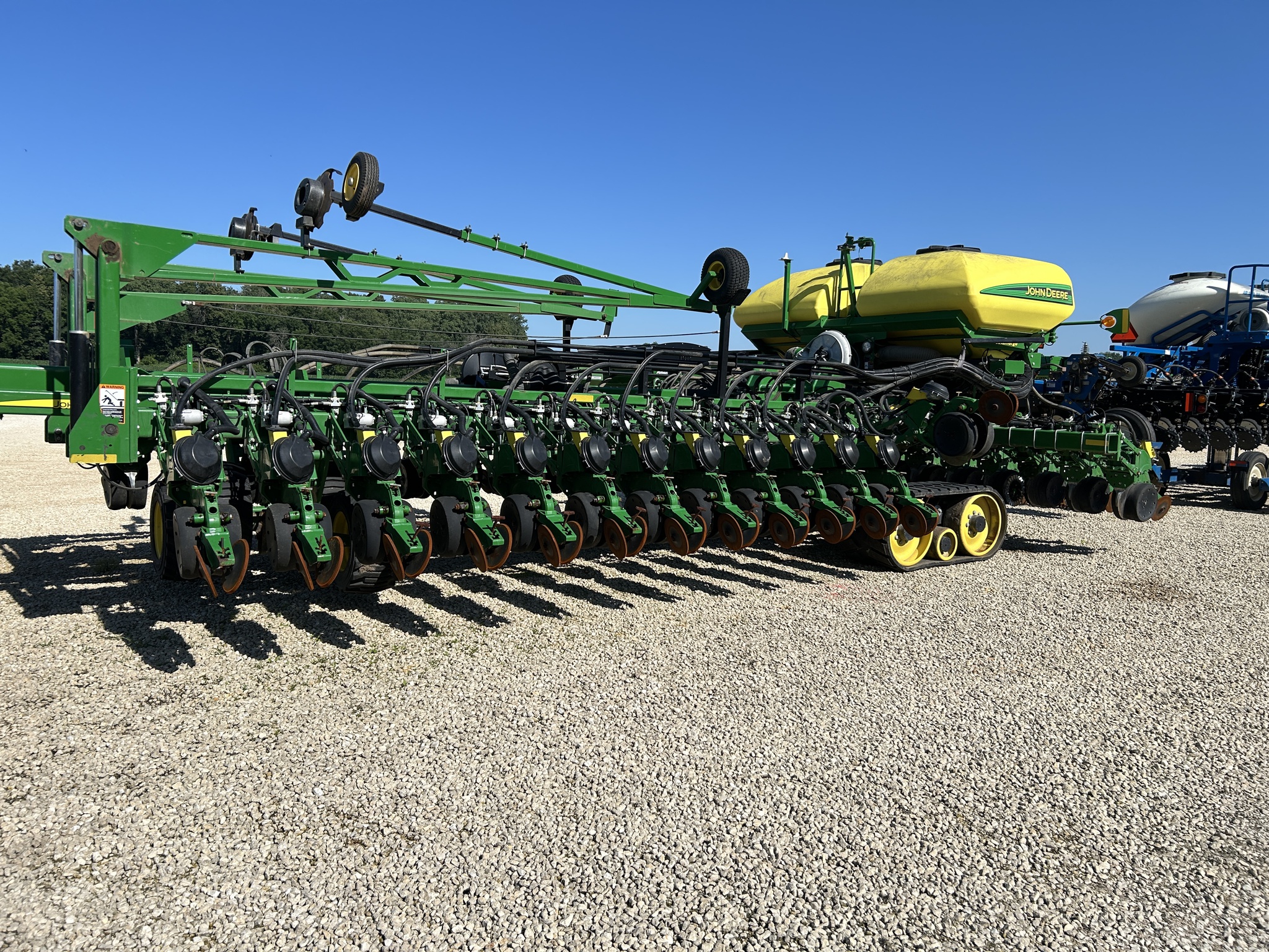 2016 John Deere DB60 Image 21