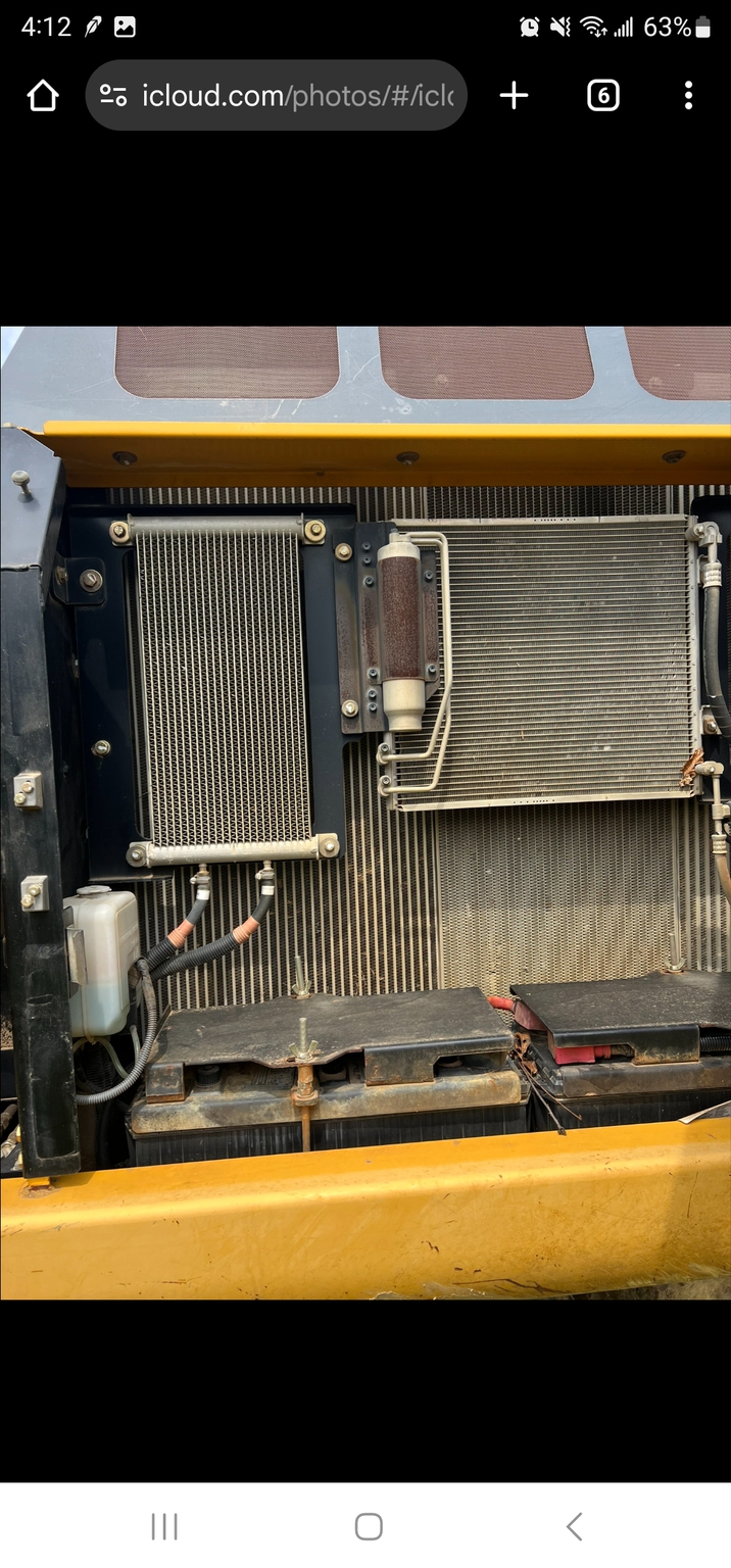 2018 John Deere 210G LC Image 12