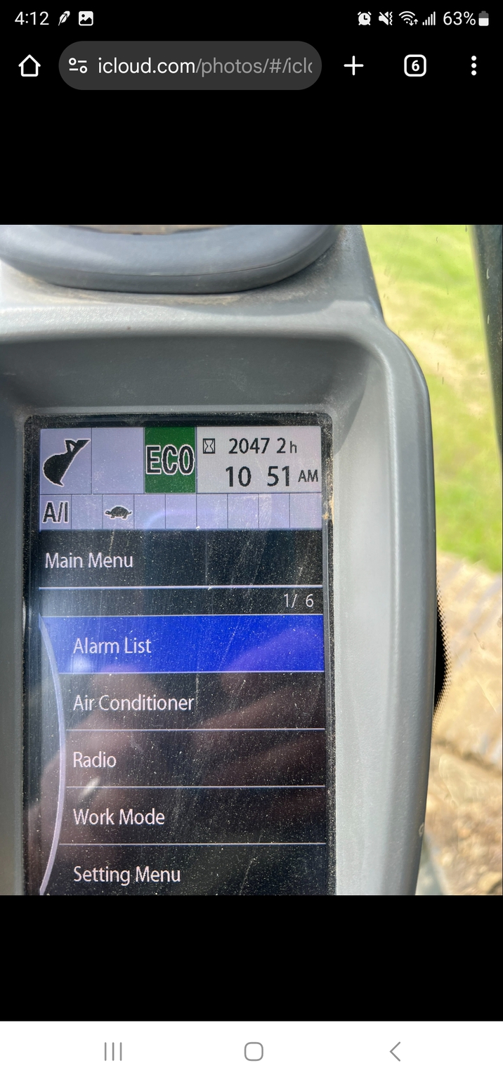 2018 John Deere 210G LC Image 9